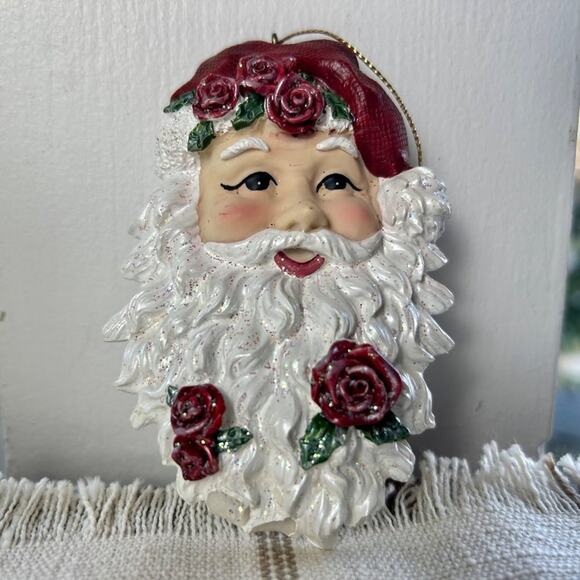 Vintage Santa Ornament with Roses in Beard, Shabby Chic Christmas Decor - Picture 5 of 12